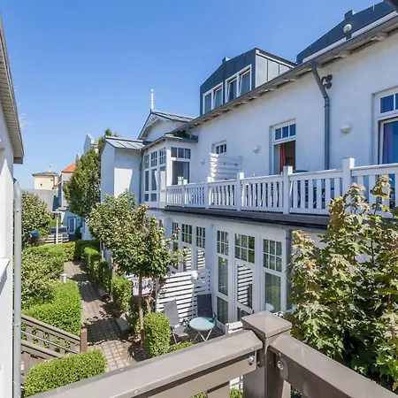 Apartment Strandstraße 16 28 *